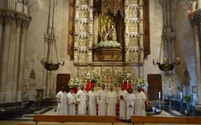 Misa Solemne en Honor a la Virgen del Rosario